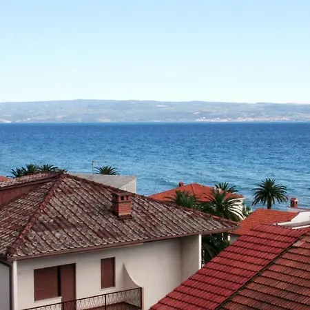 With A Parking Space Podstrana, Split - 5250