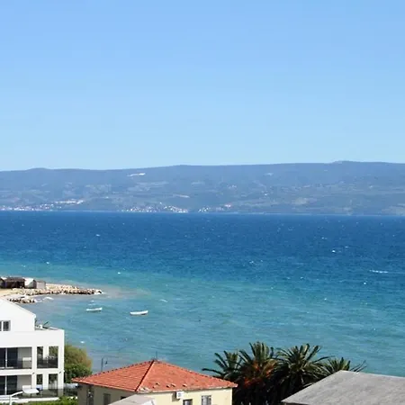 아파트 With A Parking Space Podstrana, Split - 5250 포드스트라나
